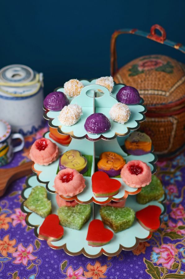 Mini Cutie Kueh Stand